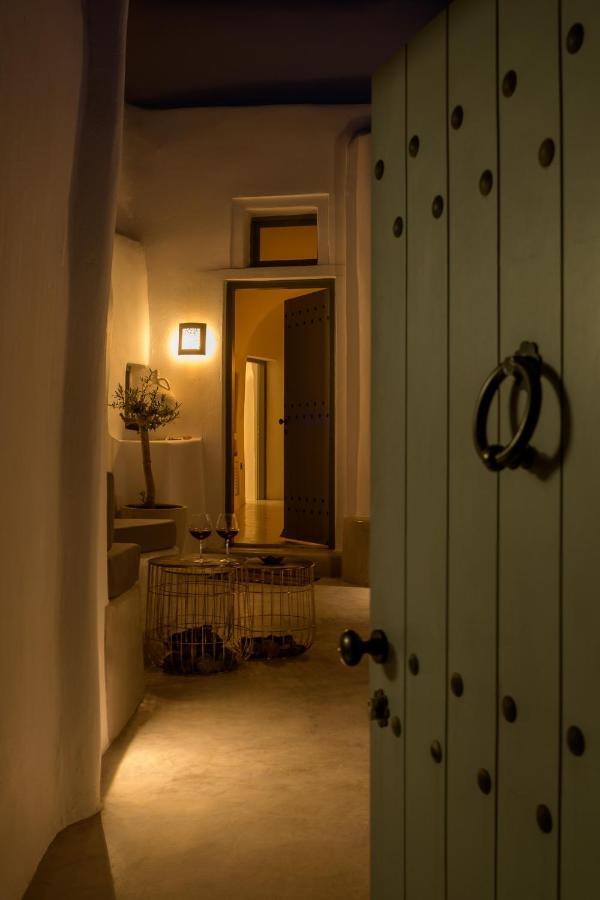 Mybozer Cave Villa Karterados  Extérieur photo
